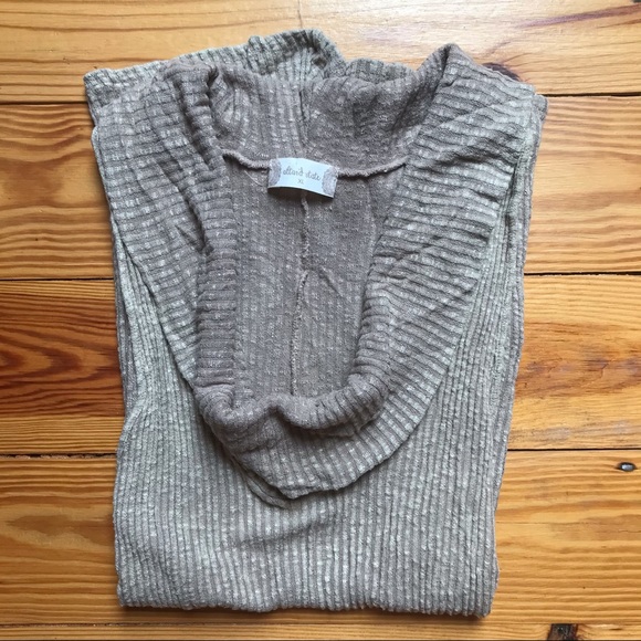 Altar’d State Beige Cowl Neck Sleeveless Top, XL - Picture 11 of 11